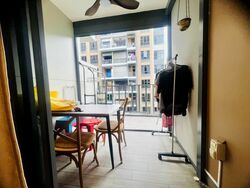 The Brownstone (D27), Condominium #566128081